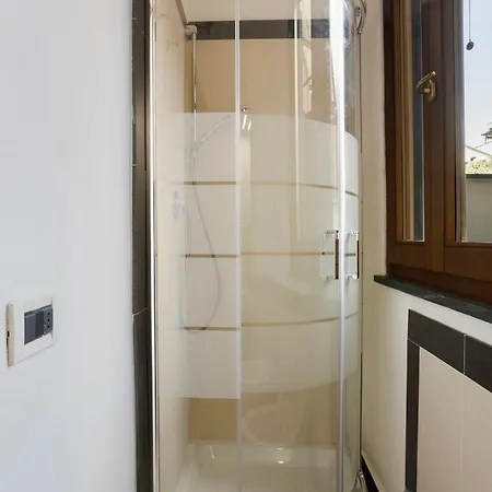 Villino Flora A Holiday home Viareggio