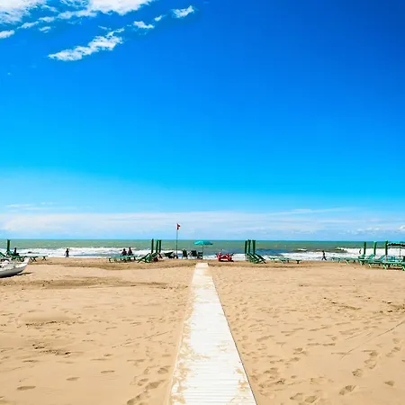 Villino Flora A Viareggio