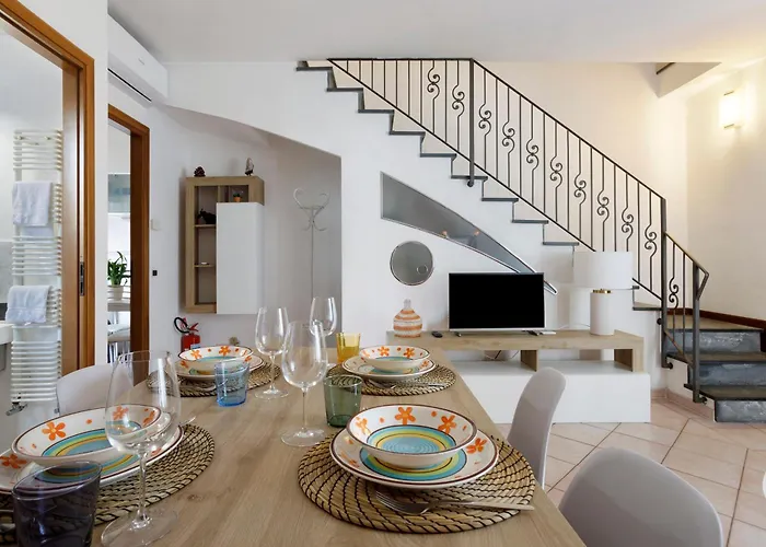 Dom wakacyjny Villino Flora A *